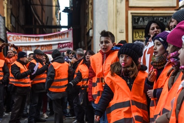 corteo abitanti confini zona rossa 11012019-2240