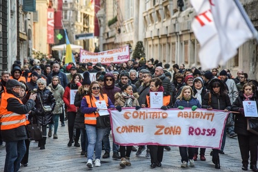 corteo abitanti confini zona rossa 11012019-2439