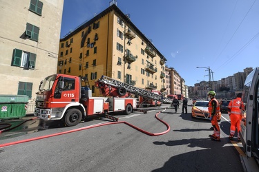 incendio via fassicomo 12032019-9162