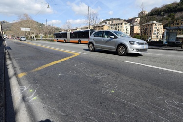 Genova, incrocio pericoloso tra via Montaldo e via Bobbio - inci