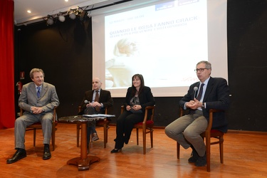 Genova, auditorium Carlo Felice - incontro su tema salute, osteo