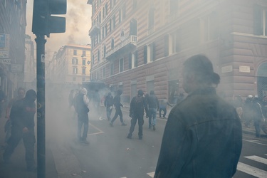 Genova, manifestazione antifascista in occasione del comizio di 