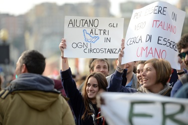 Genova - manifestazione antirazzista contro il decreto sicurezza