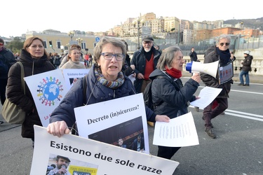 Genova - manifestazione antirazzista contro il decreto sicurezza