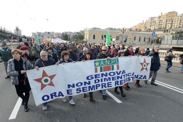 Genova - manifestazione antirazzista contro il decreto sicurezza