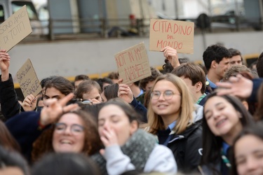 Genova - manifestazione antirazzista contro il decreto sicurezza