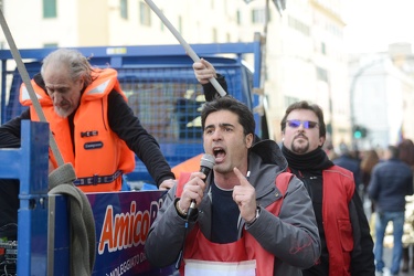 Genova - manifestazione antirazzista contro il decreto sicurezza