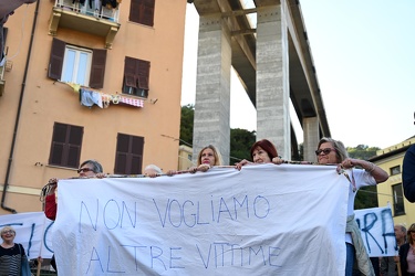 Genova, zona via piacenza, giardini Gavette - manifestazione com