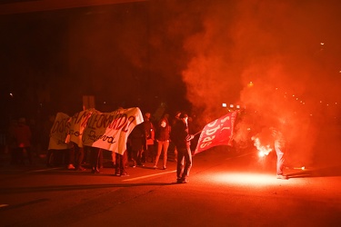 Genova, Sestri Ponente - manifestazione contro la guerra e l‚Äôa