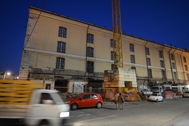 Genova, Darsena - ex palazzina Tabarca ora in stato di abbandono