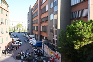 Genova, piazza Raggi - ex palazzo poste ora in stato di abbandon
