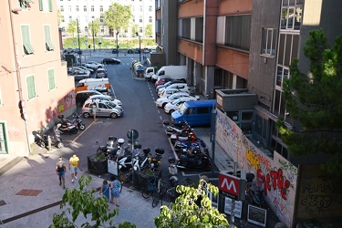 Genova, piazza Raggi - ex palazzo poste ora in stato di abbandon