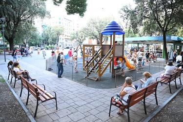 Genova, quartiere San Fruttuoso - Piazza Martinez