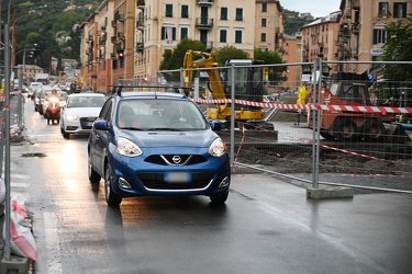 Genova, Marassi - Piazzale Parenzo ancora bloccato causa rottura