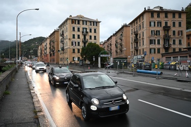 Genova, Marassi - Piazzale Parenzo ancora bloccato causa rottura