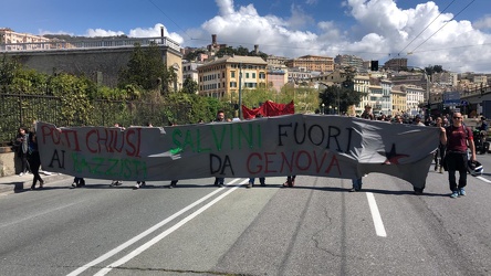 Genova - presidio antifascista in occasione della visita di Salv