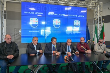 Genova - incontro tra governatore Toti e sindacati per questione
