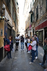 Genova, centro storico - tour turistico sui luoghi dell'immigraz