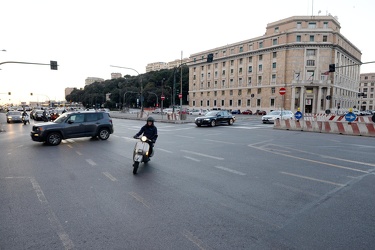 Genova - traffico e viabilita - cambiamenti all'incrocio tra via