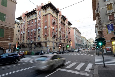 Genova - traffico e viabilita - cambiamenti all'incrocio tra via