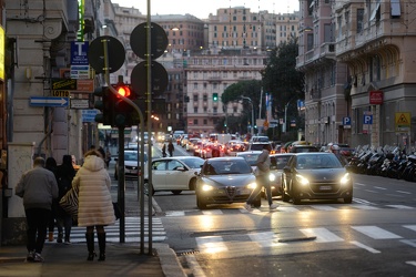 Genova - traffico e viabilita - cambiamenti all'incrocio tra via