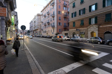 Genova - traffico e viabilita - cambiamenti all'incrocio tra via