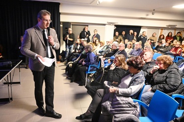 Genova Pegli, auditorium via Cialli - assemblea pubblica sui lav