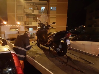 Genova, via Furlani - trovato il corpo senza vita di una donna. 