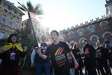 Genova, piazza Caricamento - iniziativa di libera con 25 fiaccol