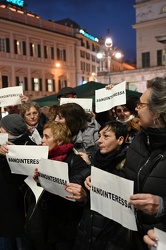 Genova, piazza De Ferrari - flash mob residenti Certosa zona ara