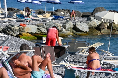 Genova, spiaggia corso Itlia - uomo 84 anni muore annegato