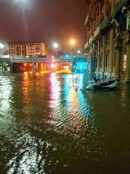 Genova, corso Torino incrocio v Tolemaide - allagamenti nella no