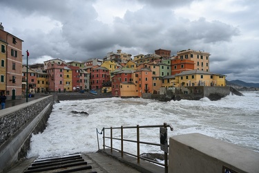 Genova, conseguenze allerta arancione