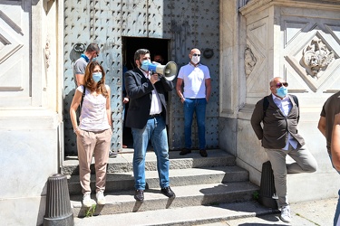 Genova, prefettura - manifestazione lavoratori mense e cassainte