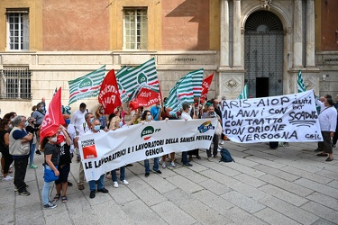 Genova, prefettura - manifestazione lavoratori sanita privata