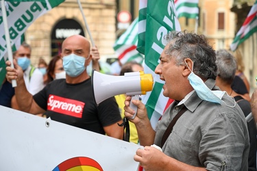 Genova, prefettura - manifestazione lavoratori sanita privata