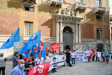 Genova, prefettura - manifestazione lavoratori sanita privata