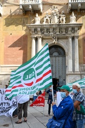 Genova, prefettura - manifestazione lavoratori sanita privata