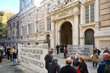 Genova, palazzo Tursi - manifestazioni comitati residenti e citt