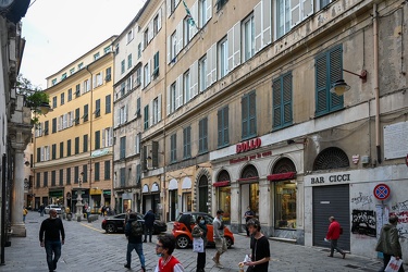 Genova - si entra nel vivo della fase due covid19 con riaperture