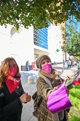 Genova, centro commerciale fiumara - presidio femminista contro 