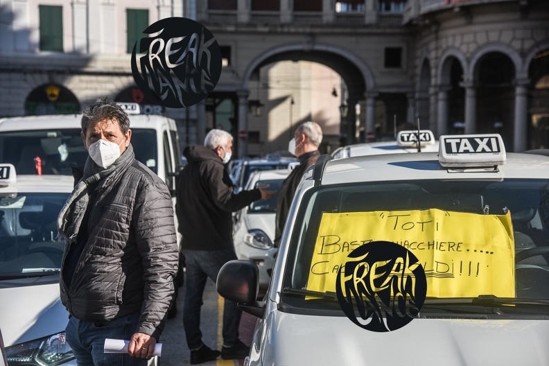 protesta_taxi_Regione_04112020-8698.jpg