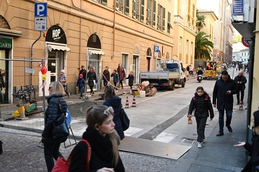 Genova, via San Vincenzo - scavi in corso per posa cavi fibra