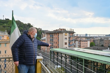 Genova, Rivarolo, Via Cambiaso - rimosse barriere anti rumore au