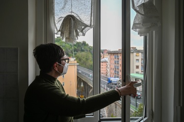 Genova, Rivarolo, Via Cambiaso - rimosse barriere anti rumore au