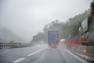 Genova, autostrada - maltempo