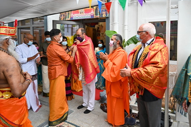 Genova, Corso Gastaldi - apertura centro culto induista