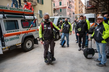 Genova, croce bianca piazza Palermo - corso con associazione mon