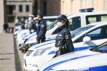 Genova, piazza De Ferrari - festa della polizia locale