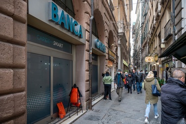 Genova, piazza Banchi - rinnovata sede filiale smart Carige